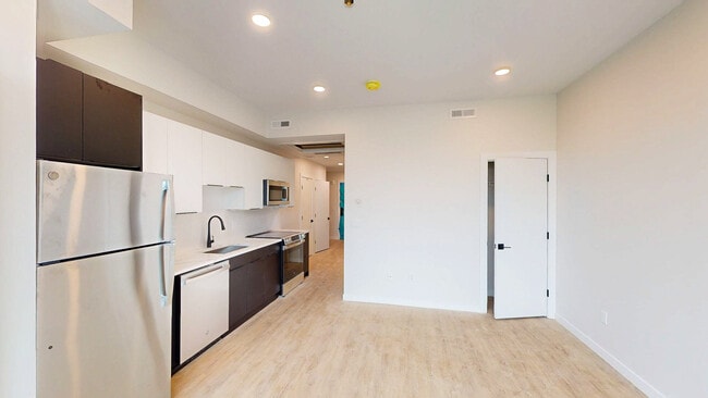 Building Photo - 24 Mount Pleasant St Unit 303B