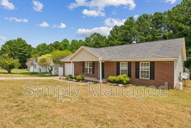 Photo - 2033 Ashton Rd