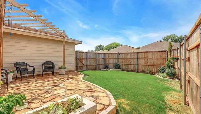 Photo - 9000 Eastwood Ave