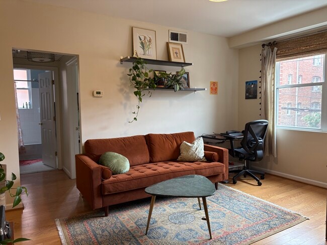 Photo - 1458 Columbia Rd NW Unit #211