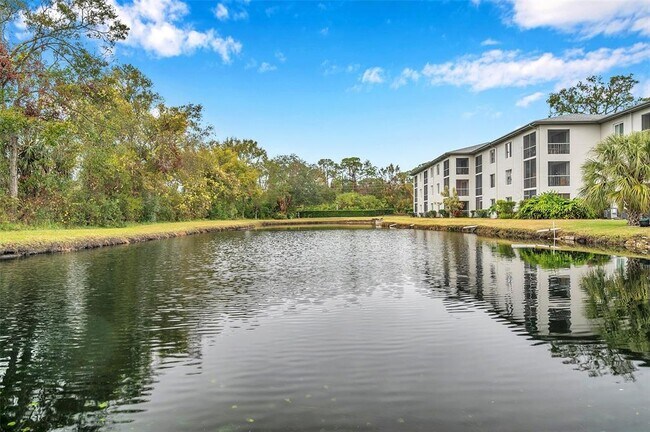 Photo - 2739 Enterprise Rd E