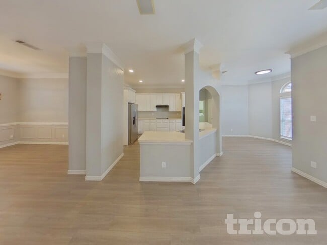 Photo - 1793 Lake Breeze Dr