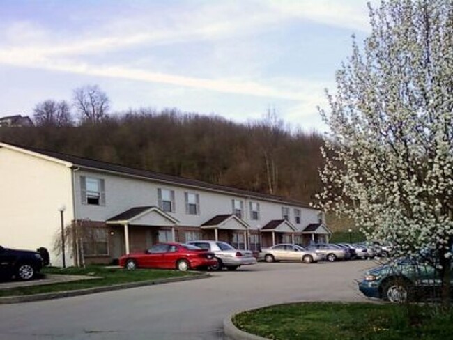 Building Photo - 2 BR Unit 838 Rental