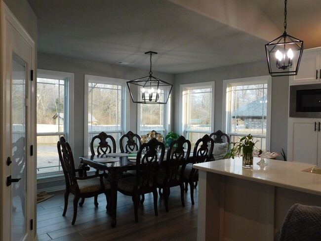 Photo - Luxury Home for lease near Arkansas College of Osteopathic Medicine (ARCOM)