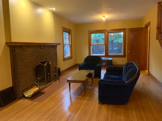 Photo - 705 S Fess Ave