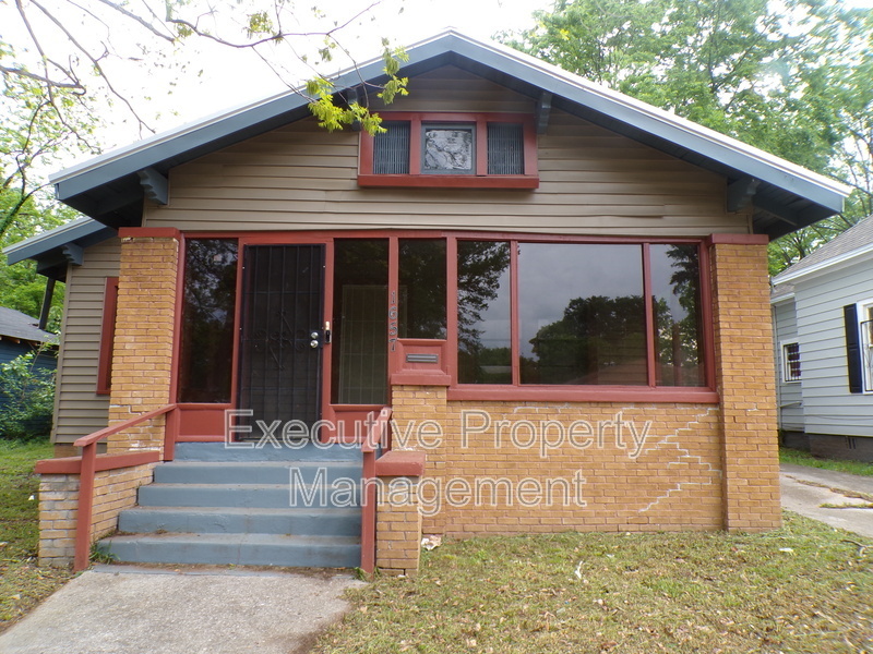 Photo - 1657 Lee Ave SW House