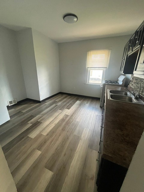 Photo - 2107 Lake Ave