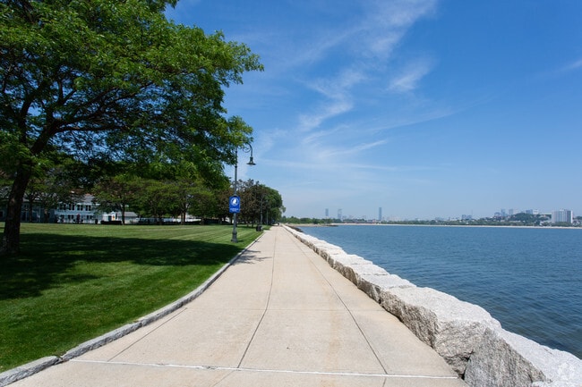 Harbor Walk - Harbor Point