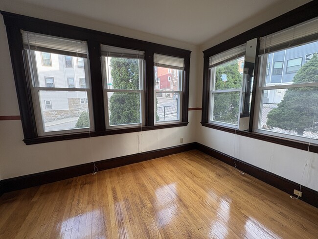 Photo - 157 Hillside St Unit 1