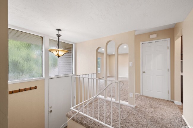 Photo - 1730 Baroness Pl Unidad 2