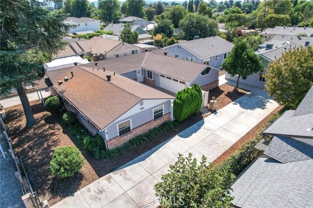 Photo - 7445 Balcom Ave