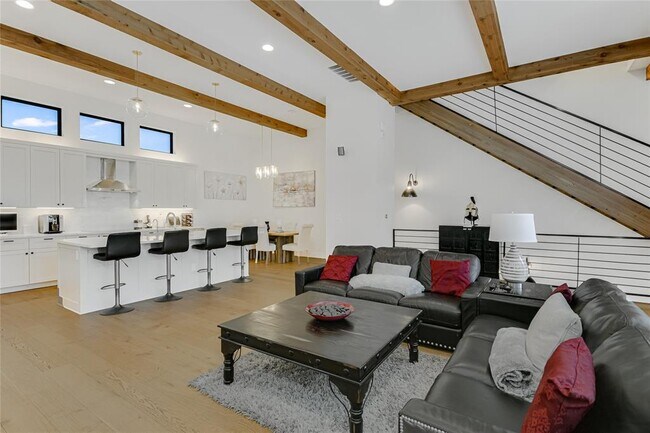 Photo - 13322 Galleria Cir