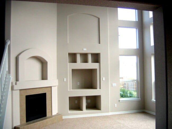 Living room - 7113 Cowgirl Way