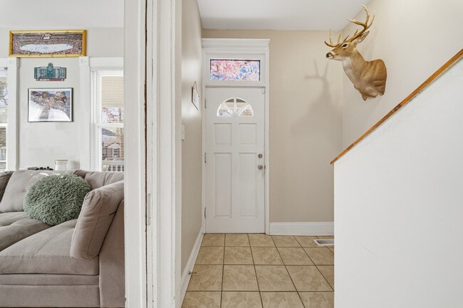 Photo - 146 W Seaview Ave