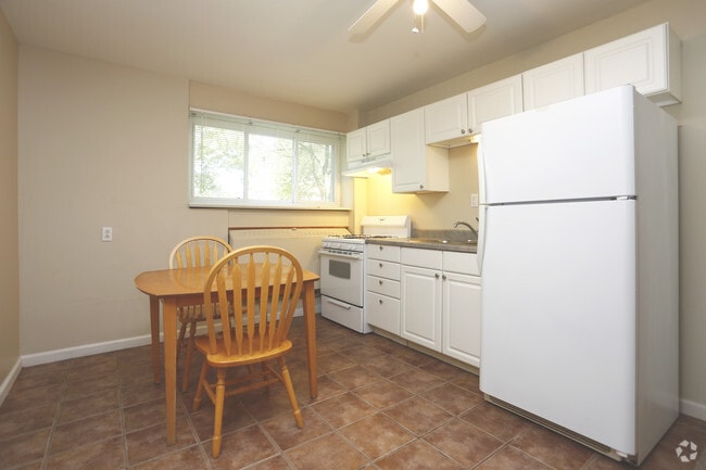 Studio, 1 BA - kitchen