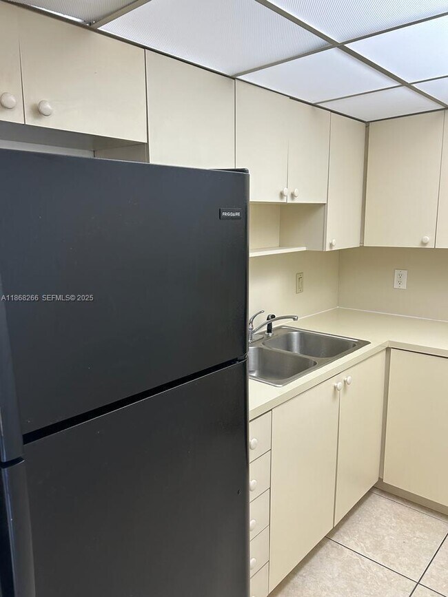 Photo - 15600 NW 7th Ave Unit 805