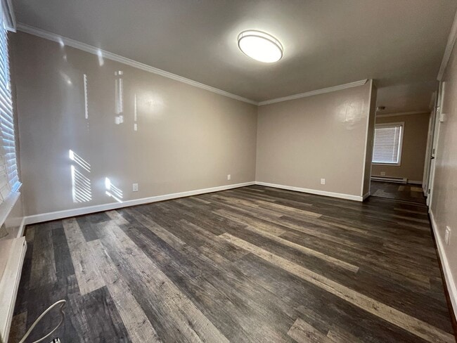 Photo - One story duplex