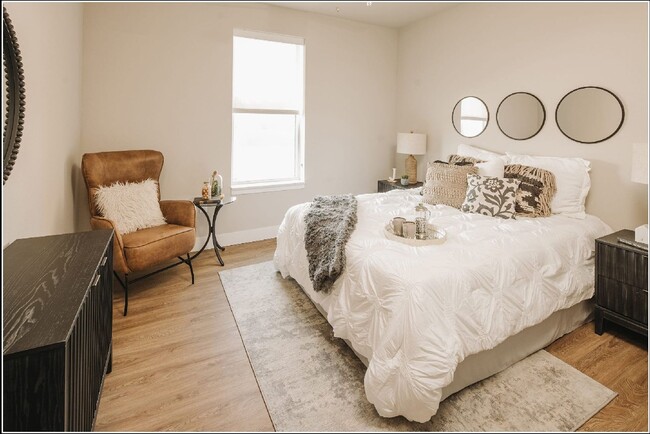 44 West Luxury Living