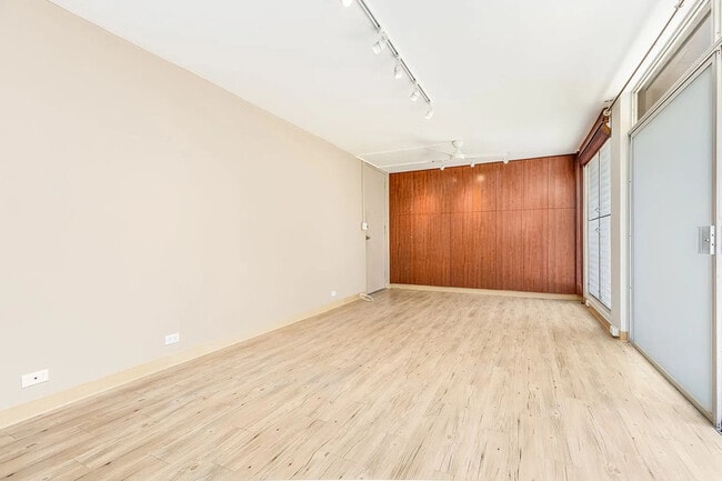 Photo - 1323 Makiki St Unit #A112