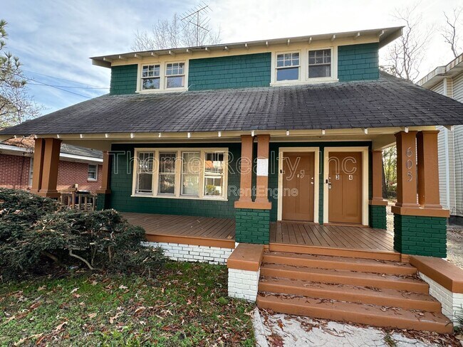 Photo - 605 Hammond St Unit 2