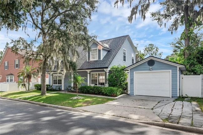 Photo - 749 Altaloma Ave