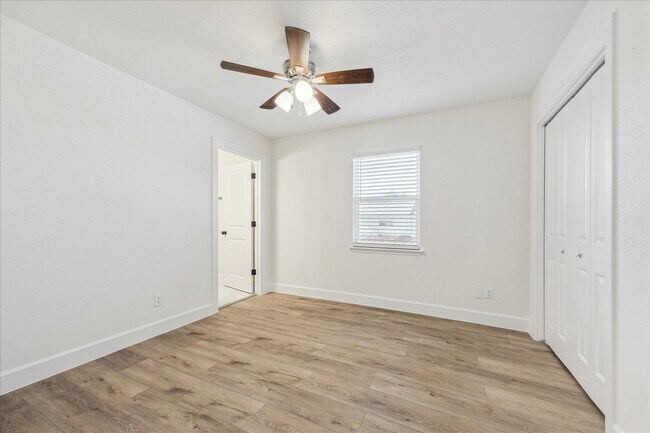 Photo - 1525 Bonanza Rd Unit 525