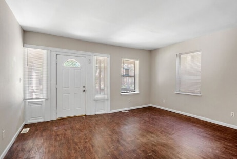 Photo - 6937 Etzel Ave