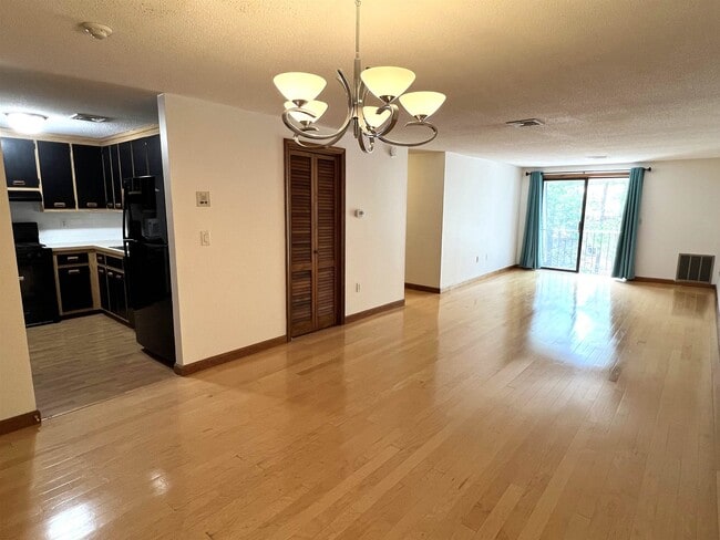 Photo - 116 Bluestone Dr