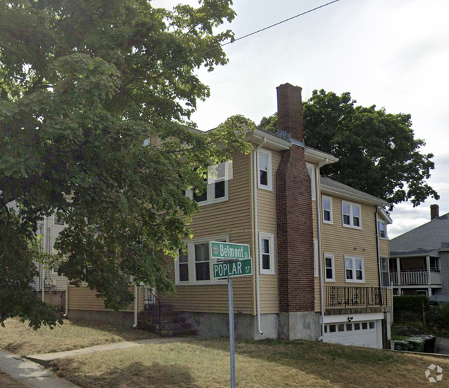 Building Photo - 61 Poplar St Rental