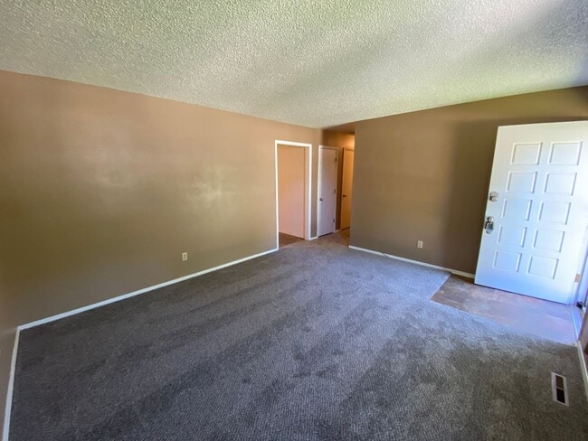 109 Aspen Cir