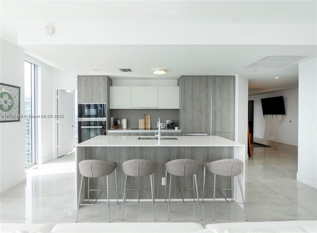 Photo - 2900 NE 7th Ave Unit 3007