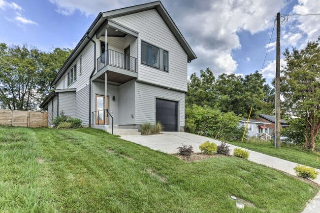 Building Photo - 1421 Garner Rd Rental