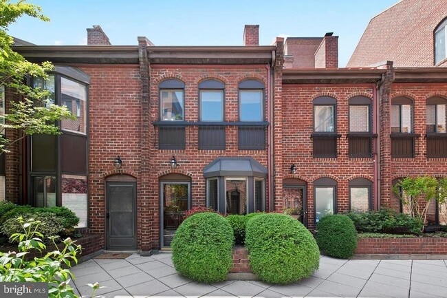 Photo - 1008 Paper Mill Ct Townhome