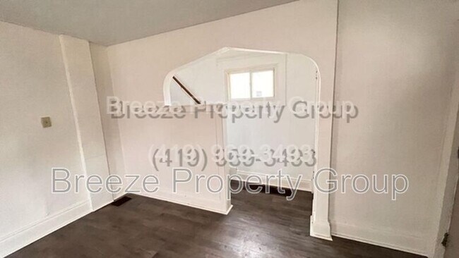 Photo - 1912 Greenwood Ave