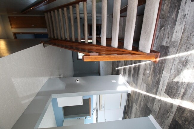 Photo - 1720 Messner Dr