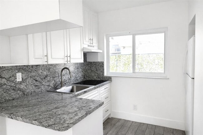 Photo - 3071 SW 27th Ln Unit 3