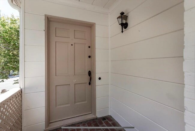 Photo - 911 Myrtle St