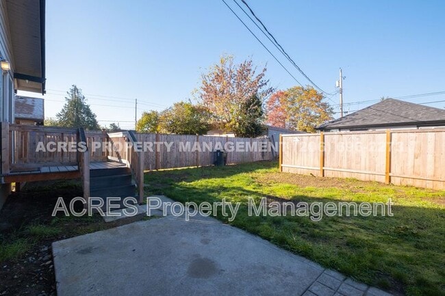 Photo - 3620 S D St