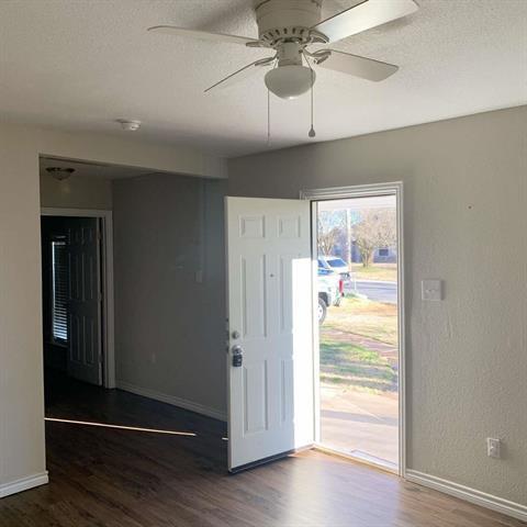 Photo - 511 E Washington St