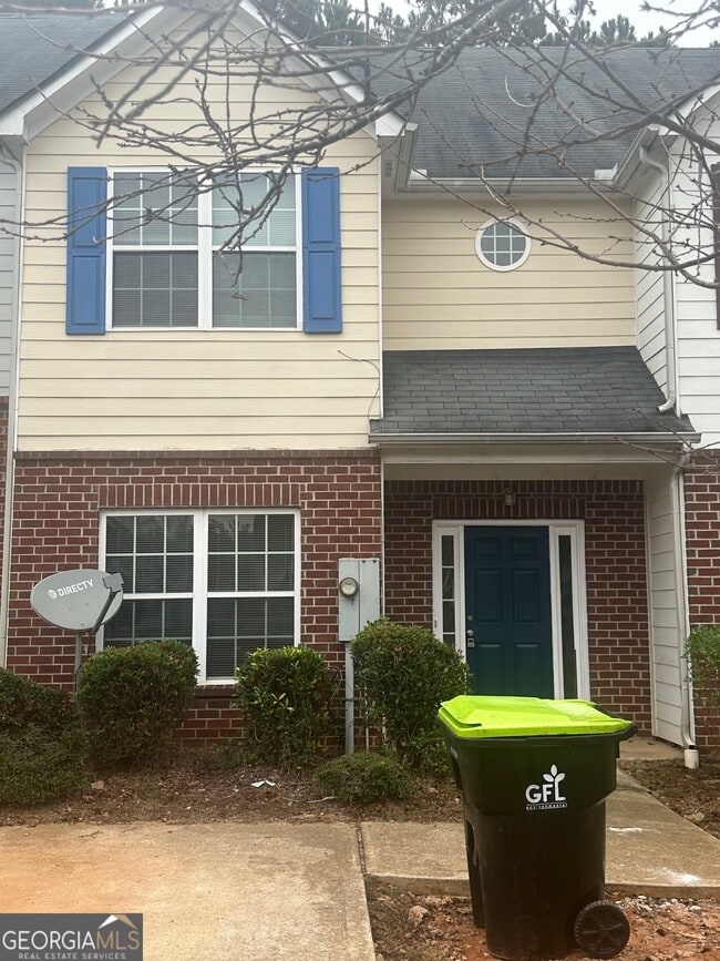 Building Photo - 293 Brookview Dr