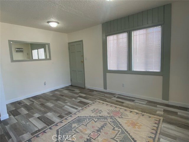 Photo - 118 E Gardena Blvd