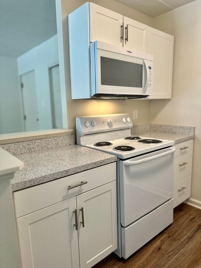 Photo - Towns Edge Apartments