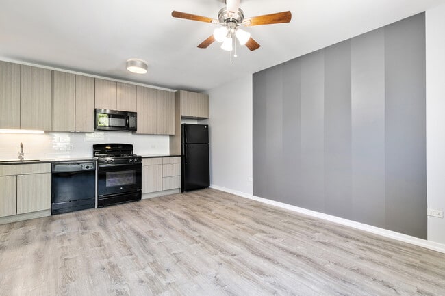 Photo - 4875 N Magnolia Ave