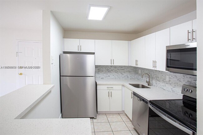 Photo - 15550 SW 80th St Unit E-102