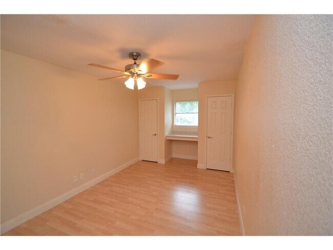 Photo - 4306 Avenue A Unit 115