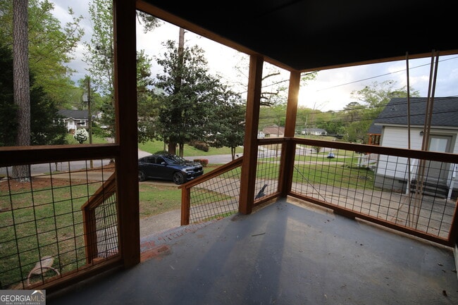 Photo - 112 Saynor Cir