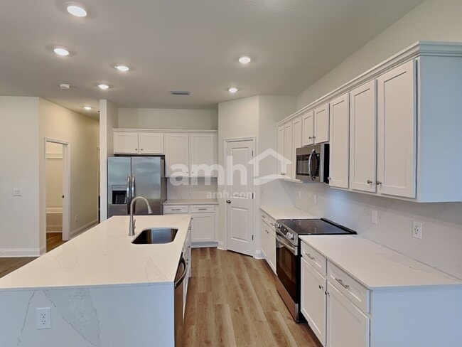Photo - 968 Grafton Ridge Dr