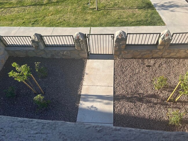 Photo - 4555 Marisabel Azcarate St