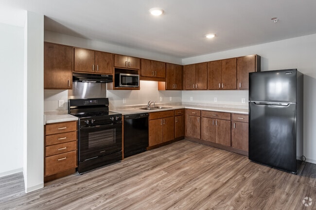 1BR, 1BA - 737SF - Kitchen