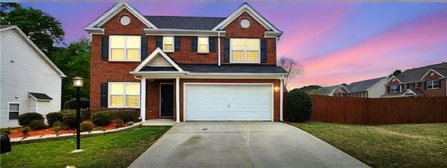 Photo - 1133 Hawthorn Ln